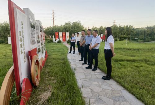 1724999621537699.jpg 4ce8f2f59529837b7f9b240b1ada554.jpg